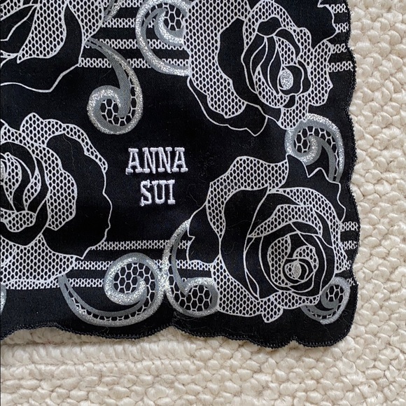 Anna Sui Silver Roses Scarf w/ Scalloped Edge - Picture 1 of 3